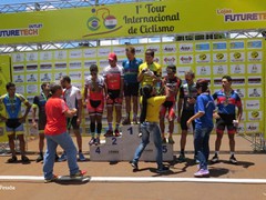 1 tour internacional (69)