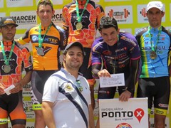 1 tour internacional (75)